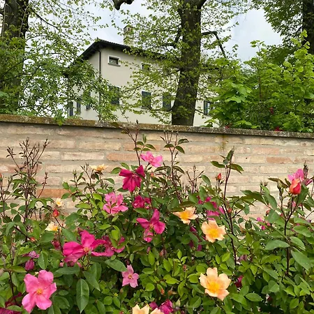 Farm stay Monteborre Cento (Emilia-Romagna)
