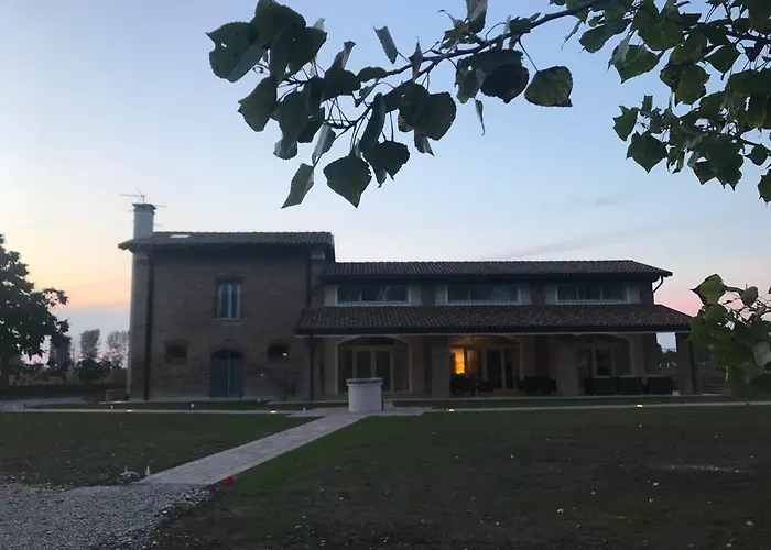 Monteborre Lantgård Cento (Emilia-Romagna)