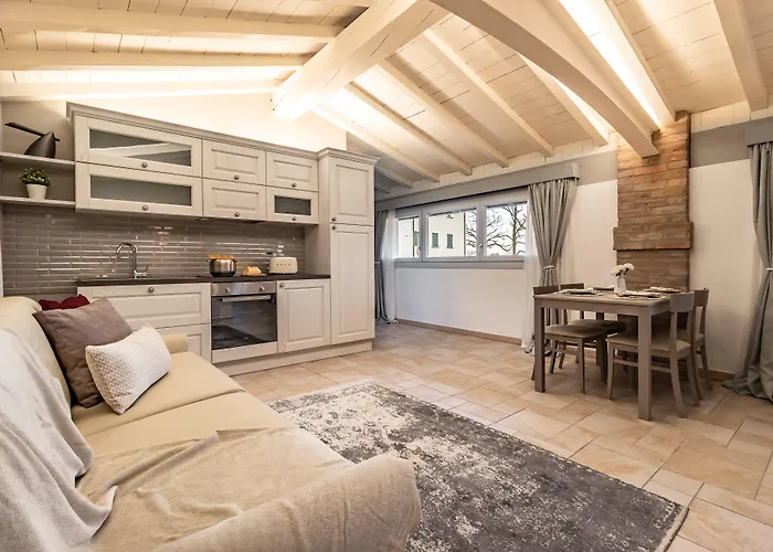 农家乐 Monteborre 森图