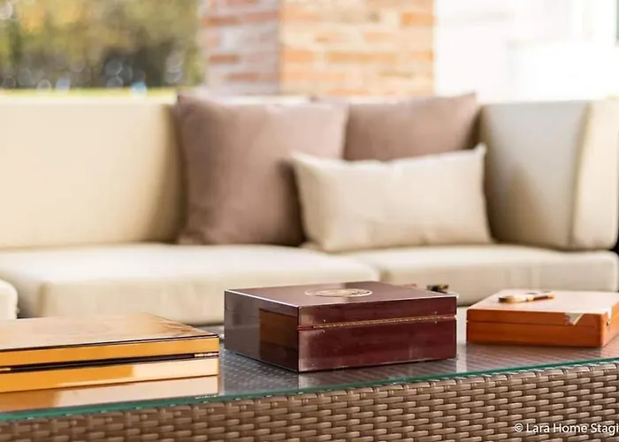 Lantgård Monteborre Cento (Emilia-Romagna)